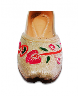 Golden Jutti with Flowered Embroidery