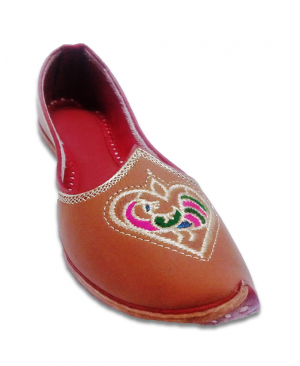 Cherry Color Embroidered Hand Crafted Punjabi Jutti 