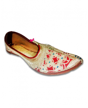 Red & Golden Embroidered Bridal Hand Crafted Punjabi Jutti