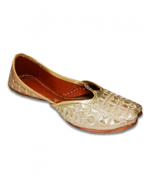 Golden Textured Embroidery Casual Jutti